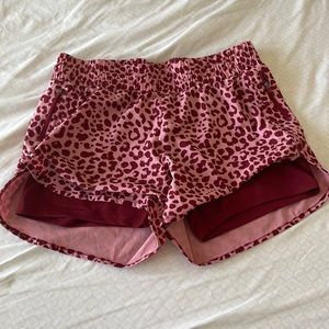 AVIA Leopard Pink Shorts medium 8-10